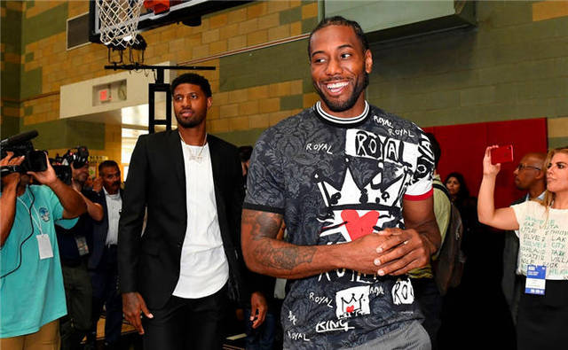 官方社媒与